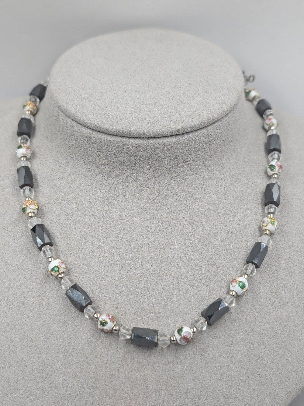 Vintage Hematite Cloisonné Floral Enamel Beaded Necklace | M196